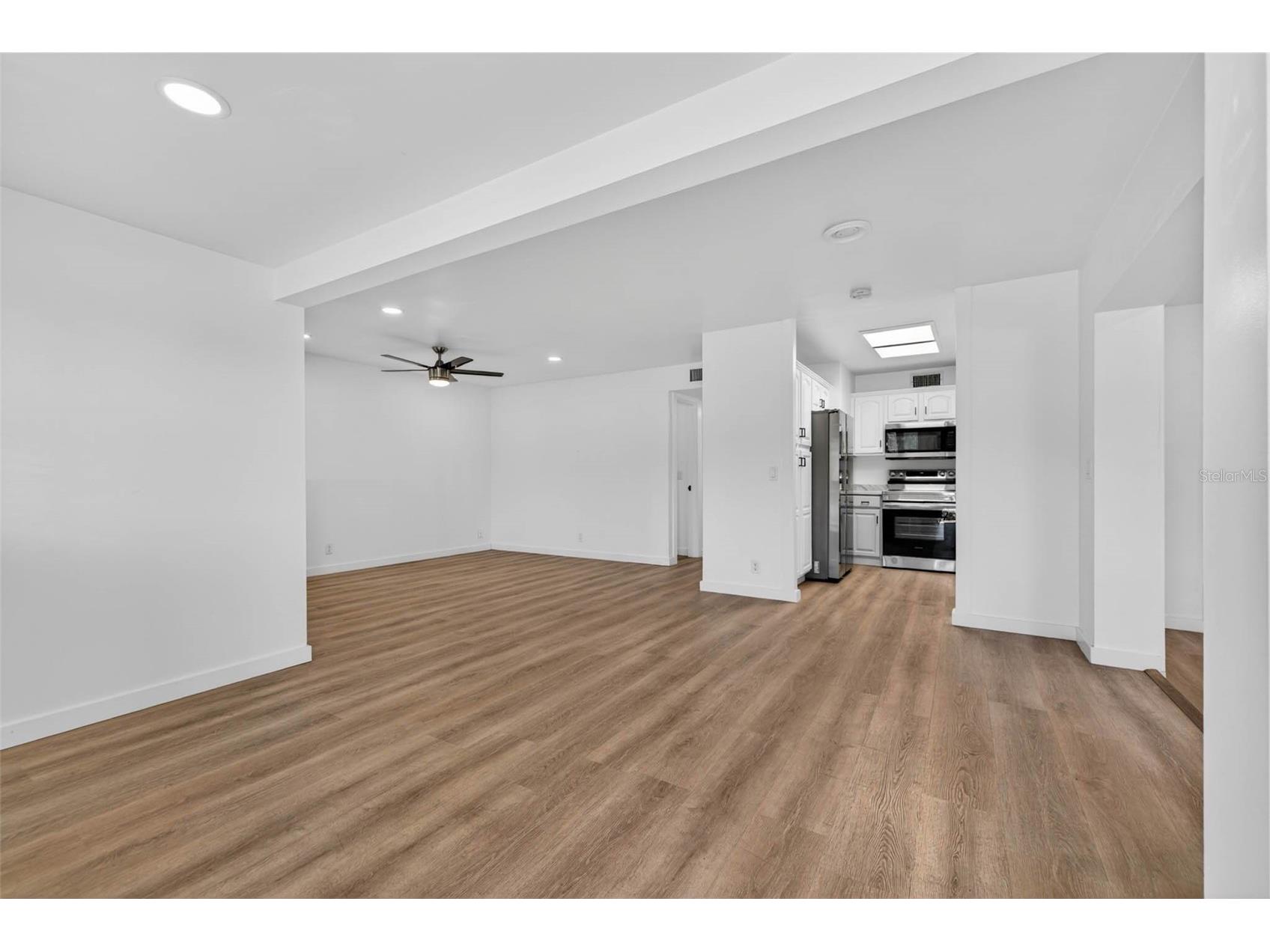 4413 W Rogers Avenue Tampa FL 33611 TB8501073 image6