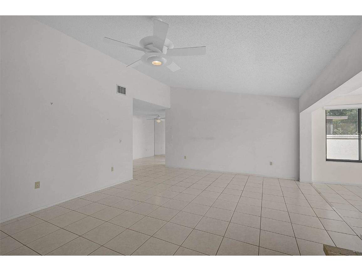4414 La Jolla Drive #0 Bradenton FL 34210 A4671810 image14