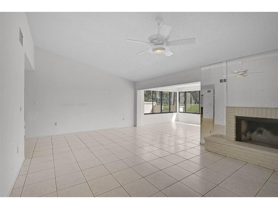 4414 La Jolla Drive #0 Bradenton FL 34210 A4671810 image15