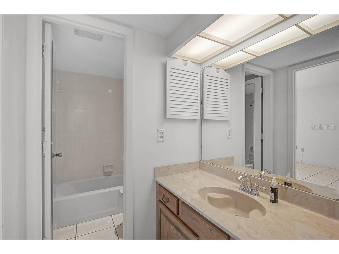4414 La Jolla Drive #0 Bradenton FL 34210 A4671810 image18