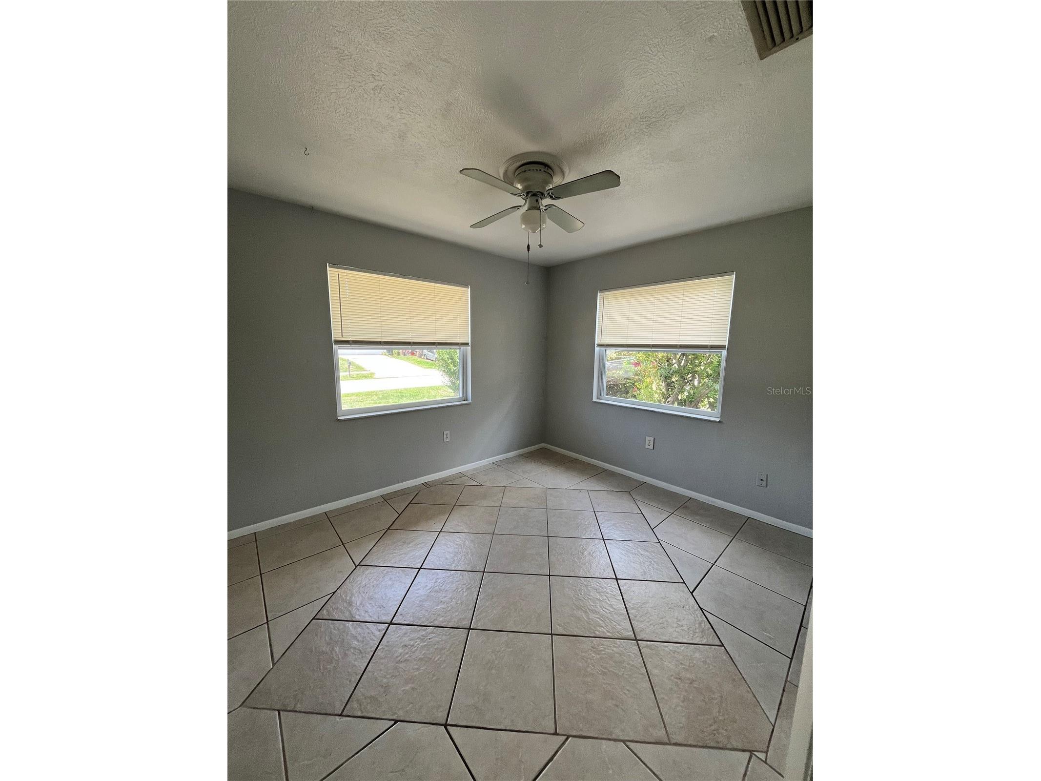 4414 Longford Drive Sarasota FL 34232 A4674882 image10