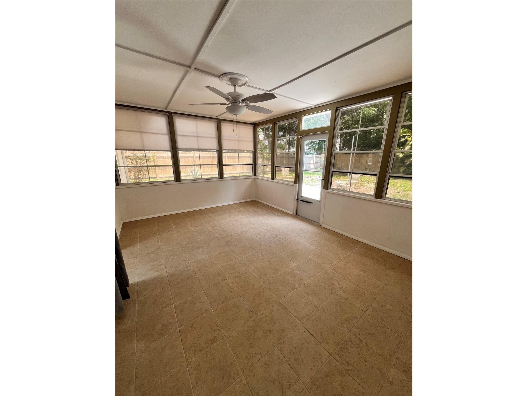 4414 Longford Drive Sarasota FL 34232 A4674882 image16