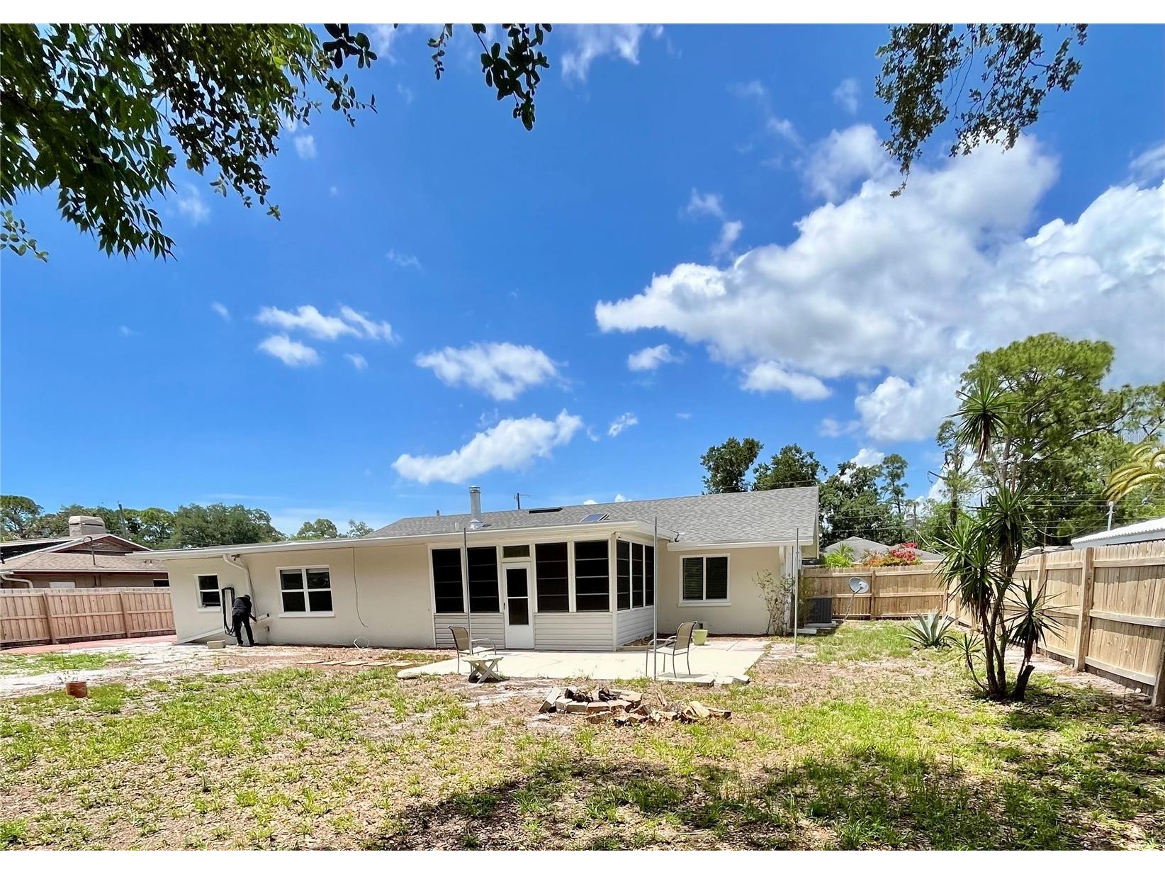 4414 Longford Drive Sarasota FL 34232 A4674882 image19