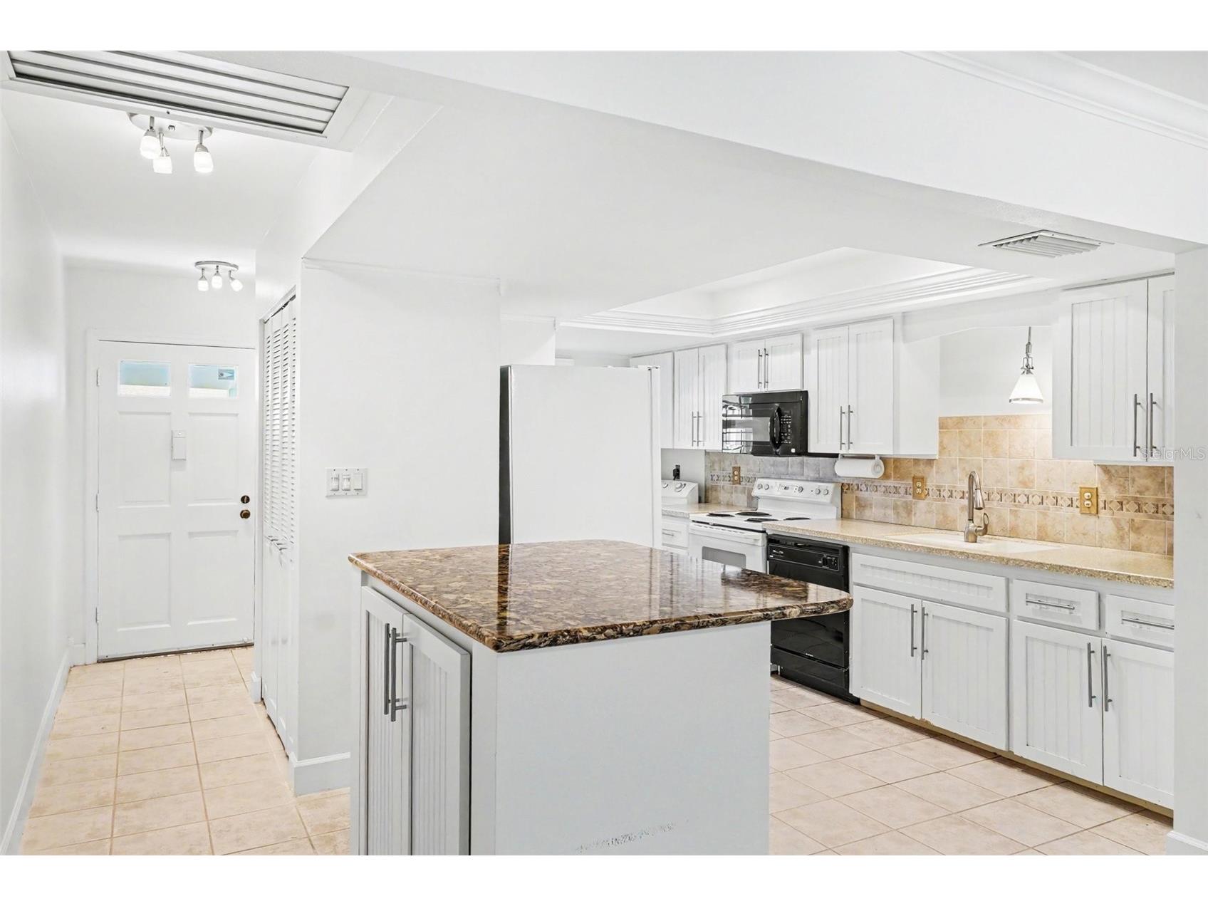 4414 Mount Vernon Drive #0 Bradenton FL 34210 TB8513084 image16