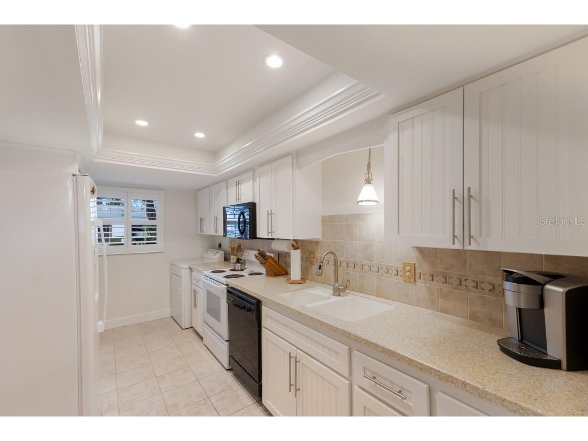 4414 Mount Vernon Drive #1 Bradenton FL 34210 A4656762 image8