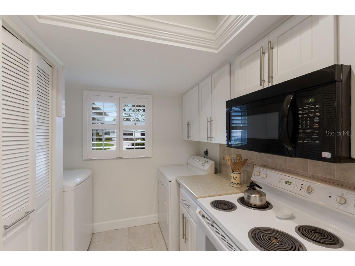 4414 Mount Vernon Drive #1 Bradenton FL 34210 A4656762 image9