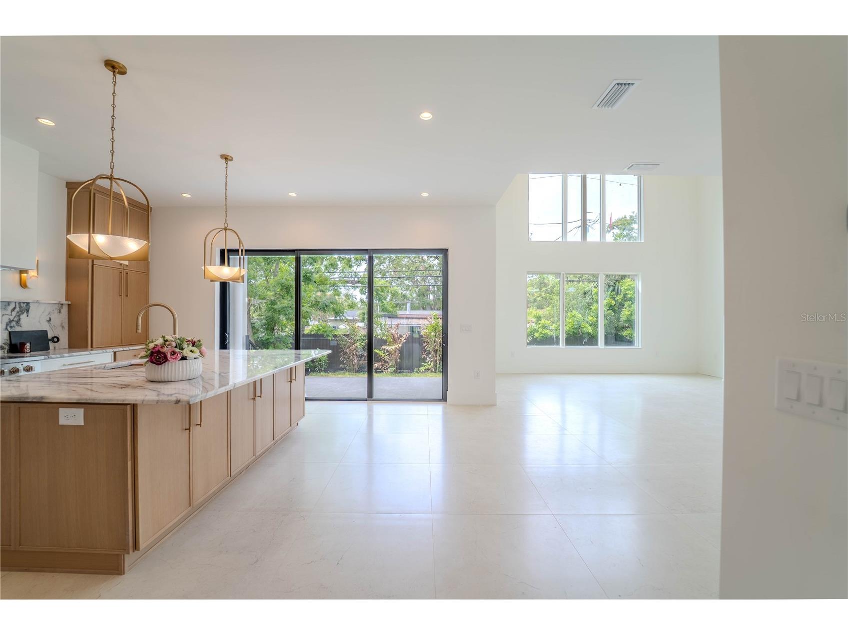 4414 W Lawn Avenue Tampa FL 33611 TB8498692 image39
