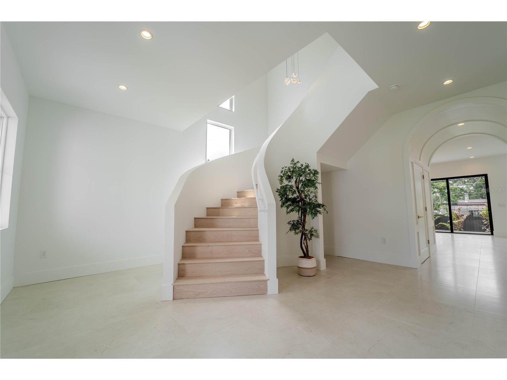 4414 W Lawn Avenue Tampa FL 33611 TB8498692 image59
