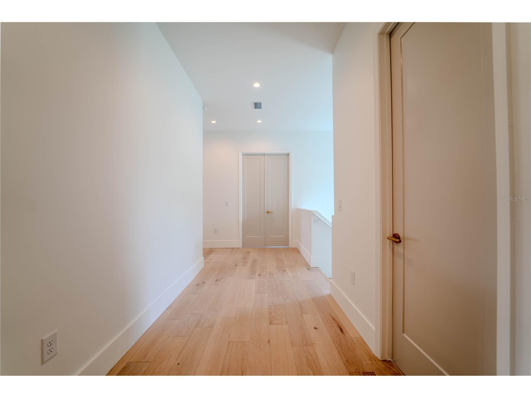 4414 W Lawn Avenue Tampa FL 33611 TB8498692 image77