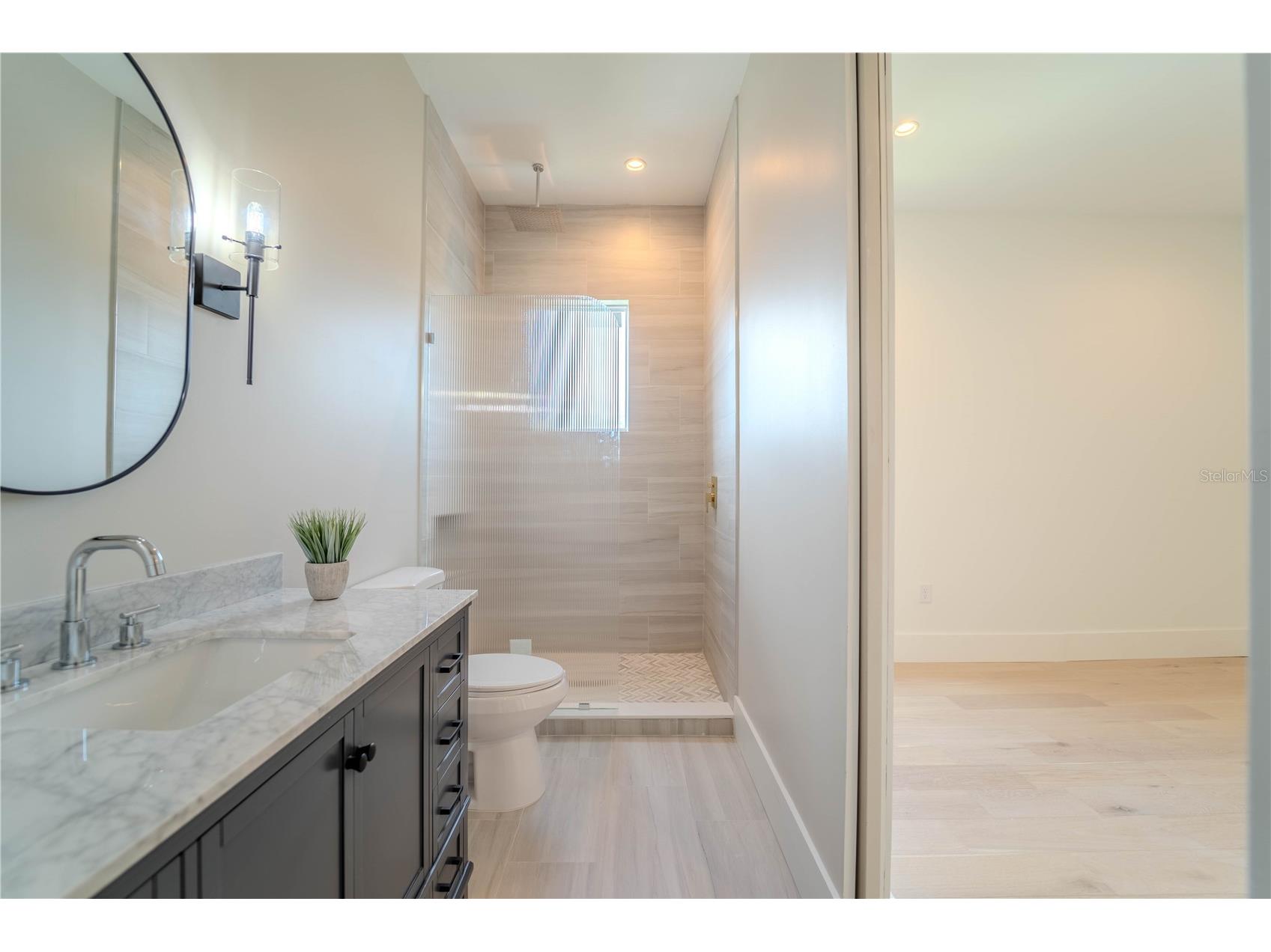 4414 W Lawn Avenue Tampa FL 33611 TB8498692 image83