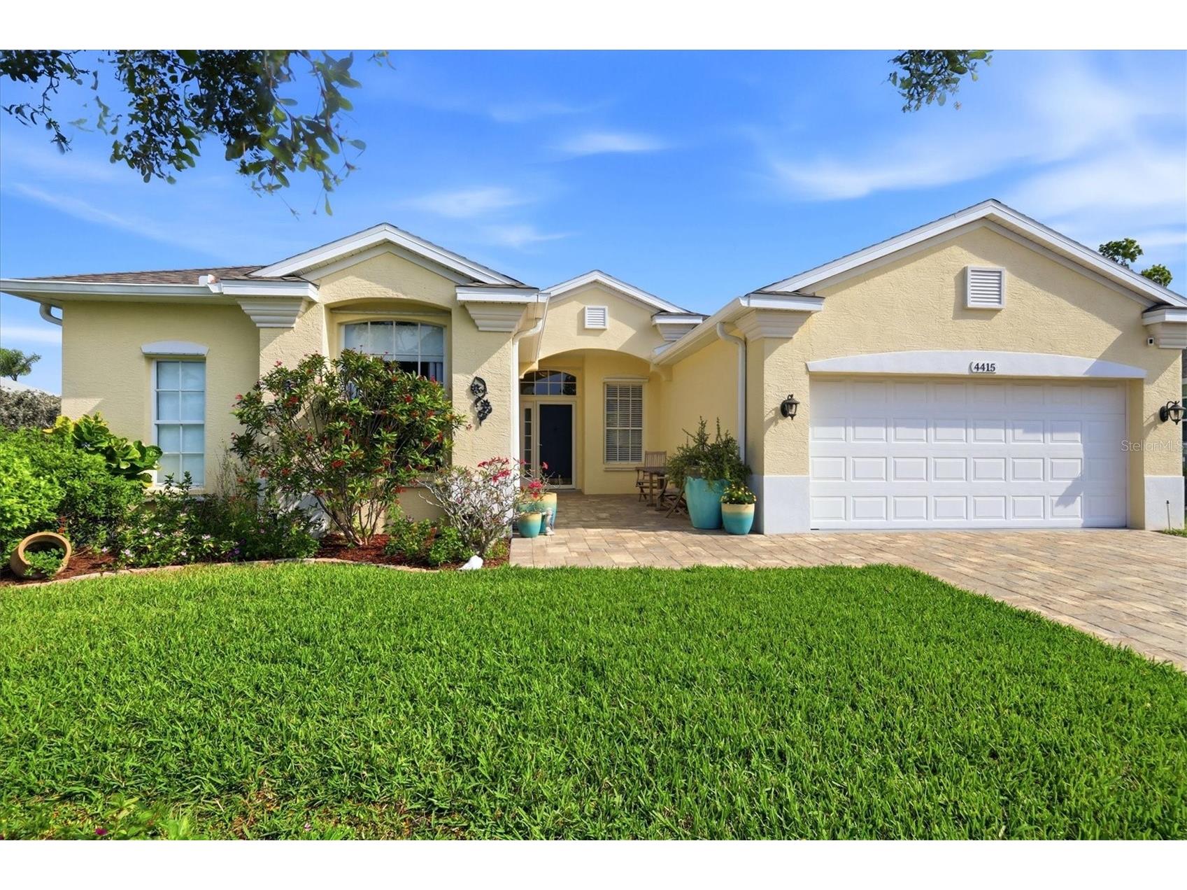 4415 50th Drive W Bradenton FL 34210 A4682346 image1