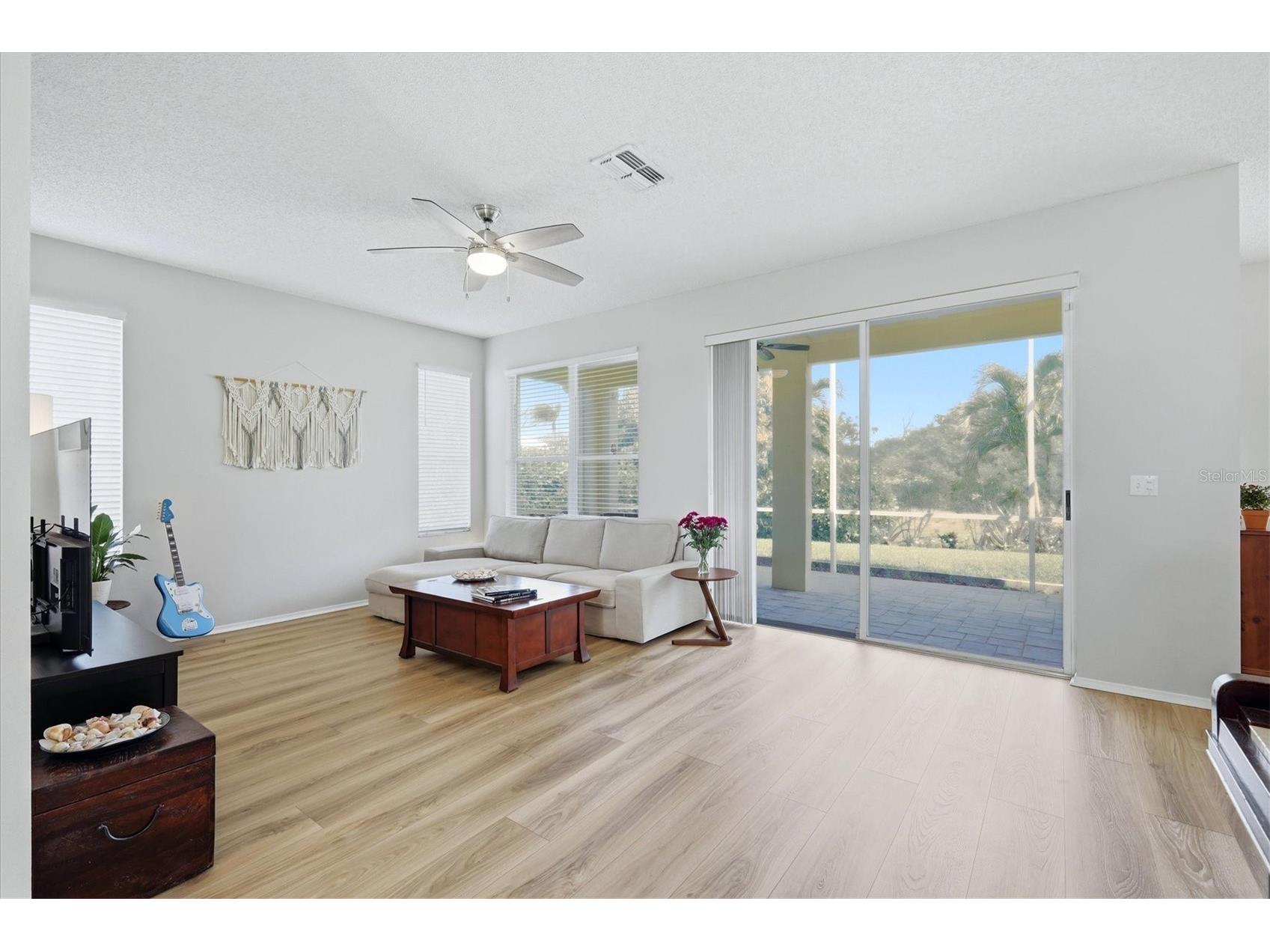 4415 50th Drive W Bradenton FL 34210 A4682346 image5