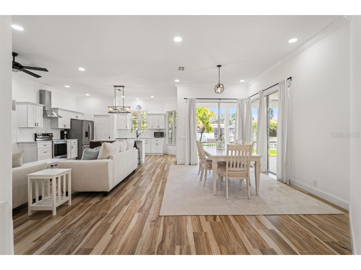 4415 Barracuda Drive Bradenton FL 34208 - MANATEE RIVER A4660075 image6