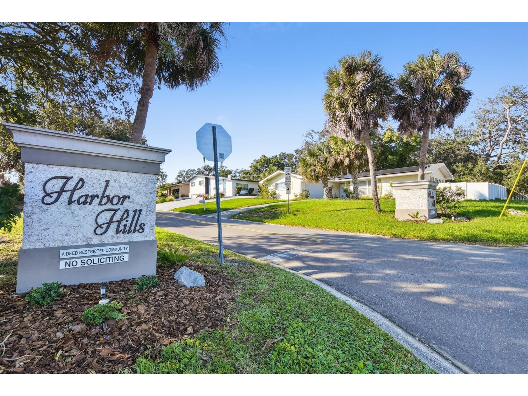 4415 Clearwater Harbor Drive N Largo FL 33770 - CLEARWATER INTRACOASTAL TB8481601 image2