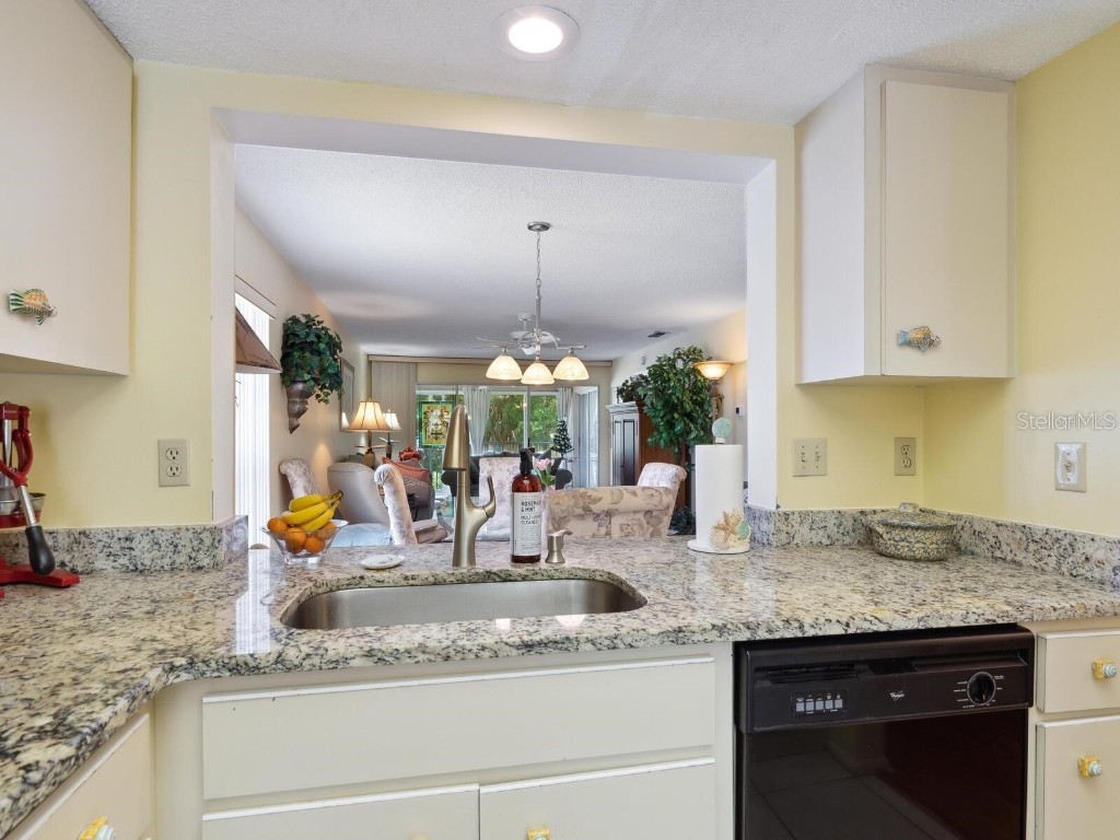 4415 Longmeadow #44 Sarasota FL 34235 A4626464 image16