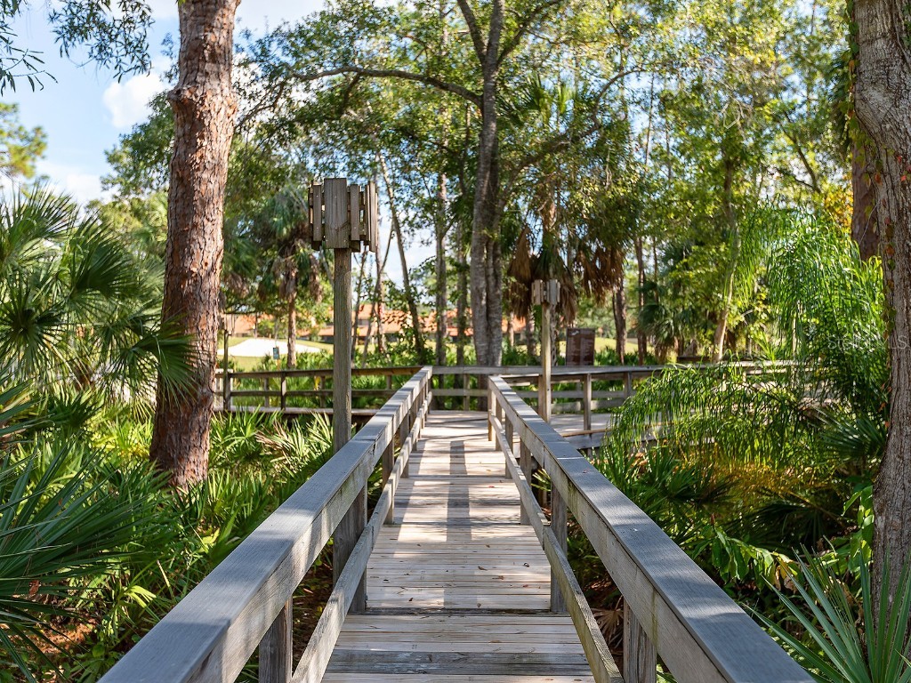 4415 Longmeadow #44 Sarasota FL 34235 A4671894 image3