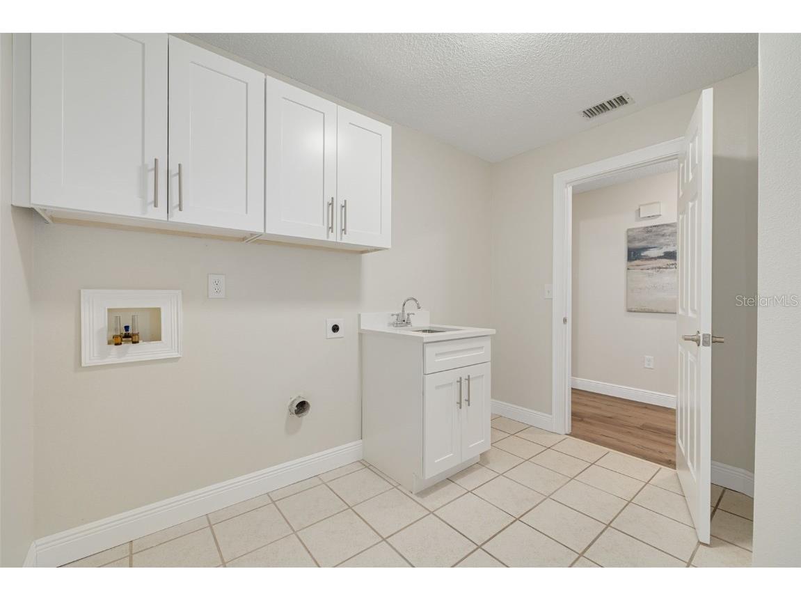 4415 Marine Parkway New Port Richey FL 34652 TB8412417 image33