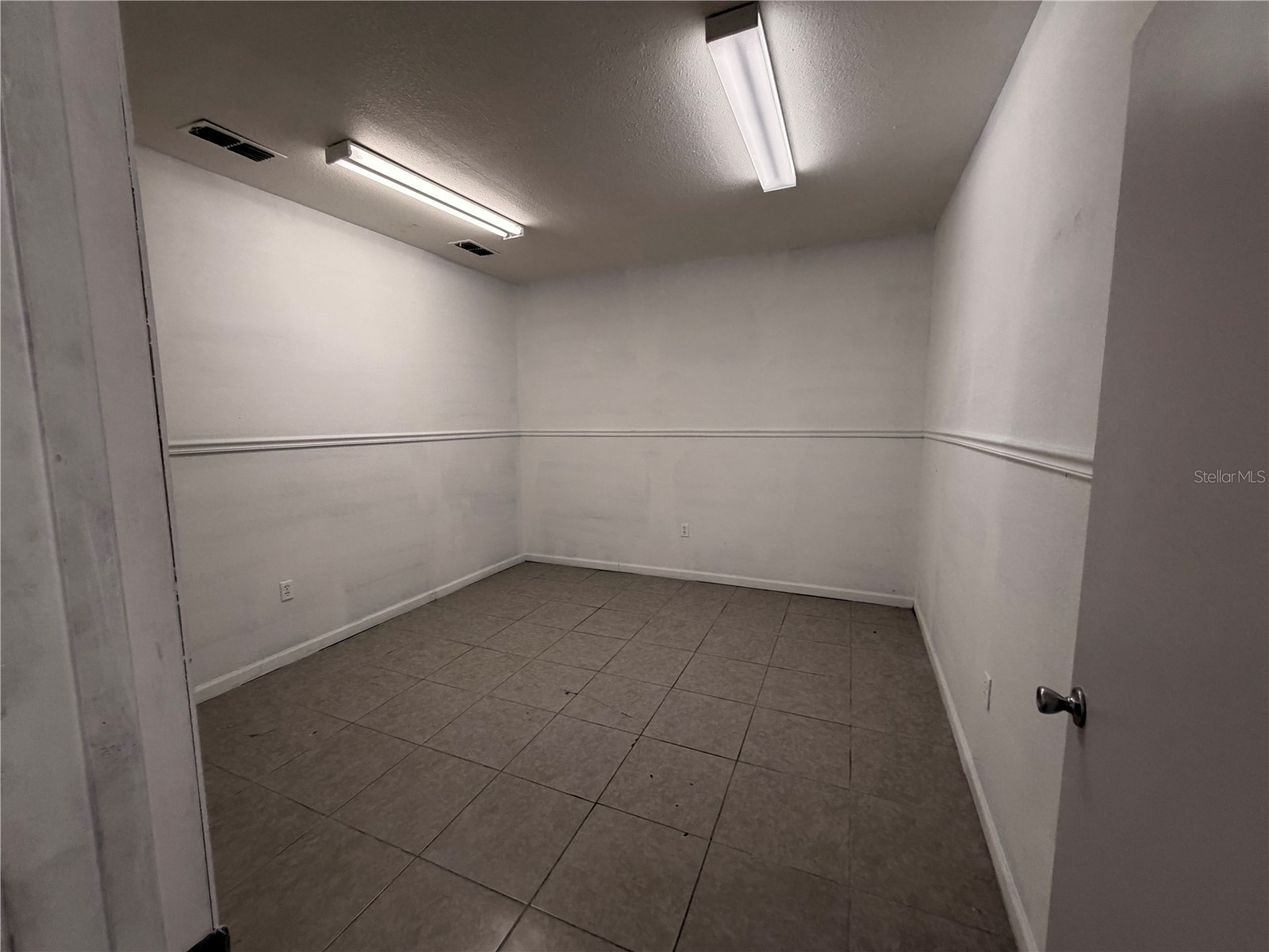 4415 N Lois Avenue Tampa FL 33614 TB8521100 image8