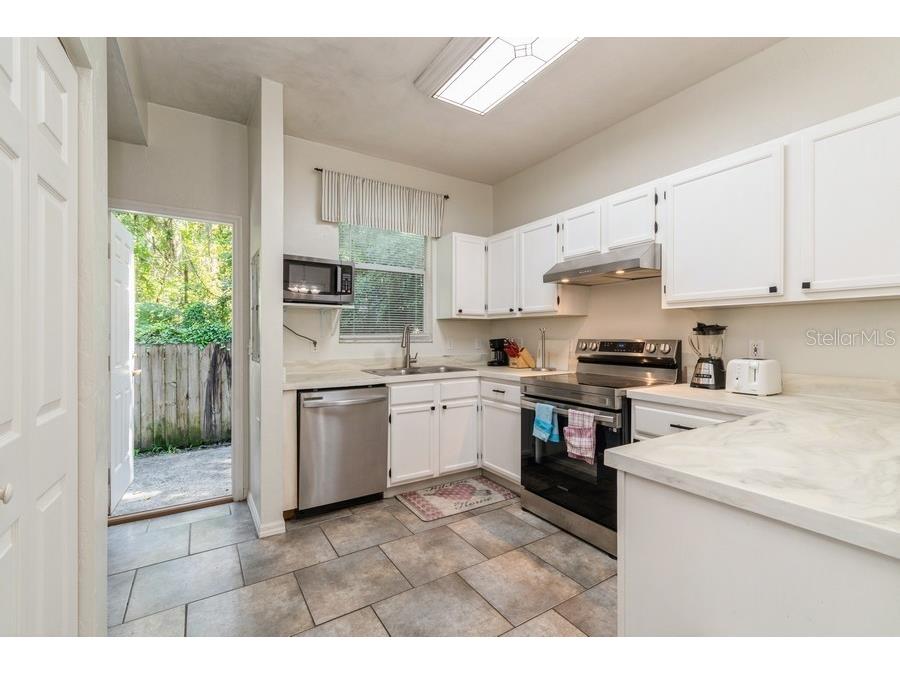 4415 SW 34th Street #204 Gainesville FL 32608 GC532625 image7