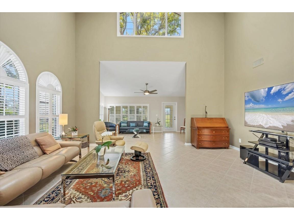 4416 Calle Serena Sarasota FL 34238 A4671545 image9