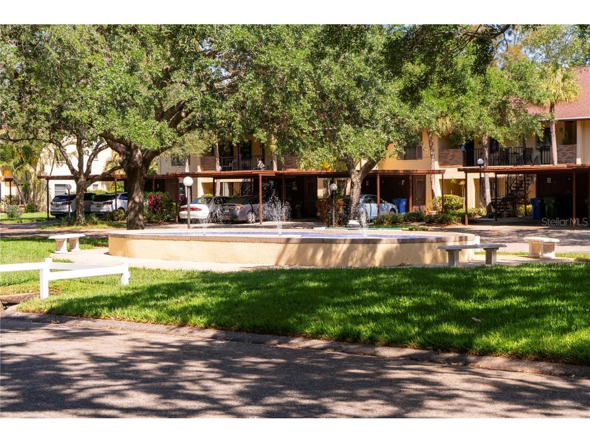 4416 Spicewood Drive #L Bradenton FL 34208 P4925333 image1