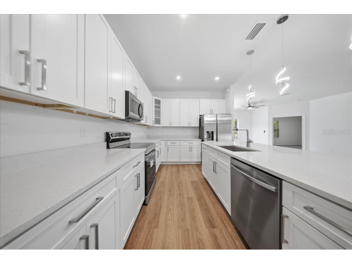 4416 Worcester Avenue North Port FL 34287 A4674021 image4