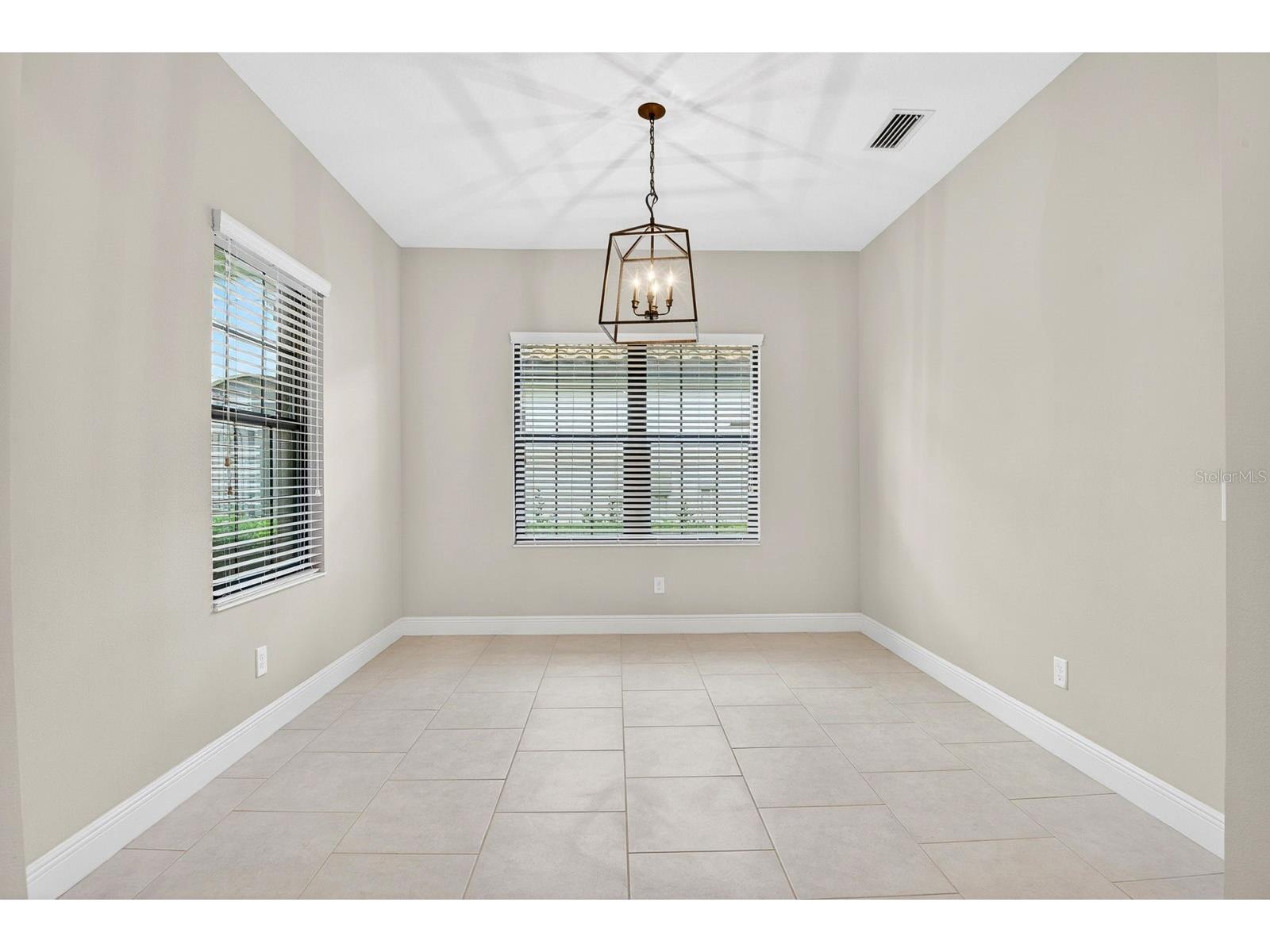 4417 Amalfi Avenue Sarasota FL 34243 A4692042 image19