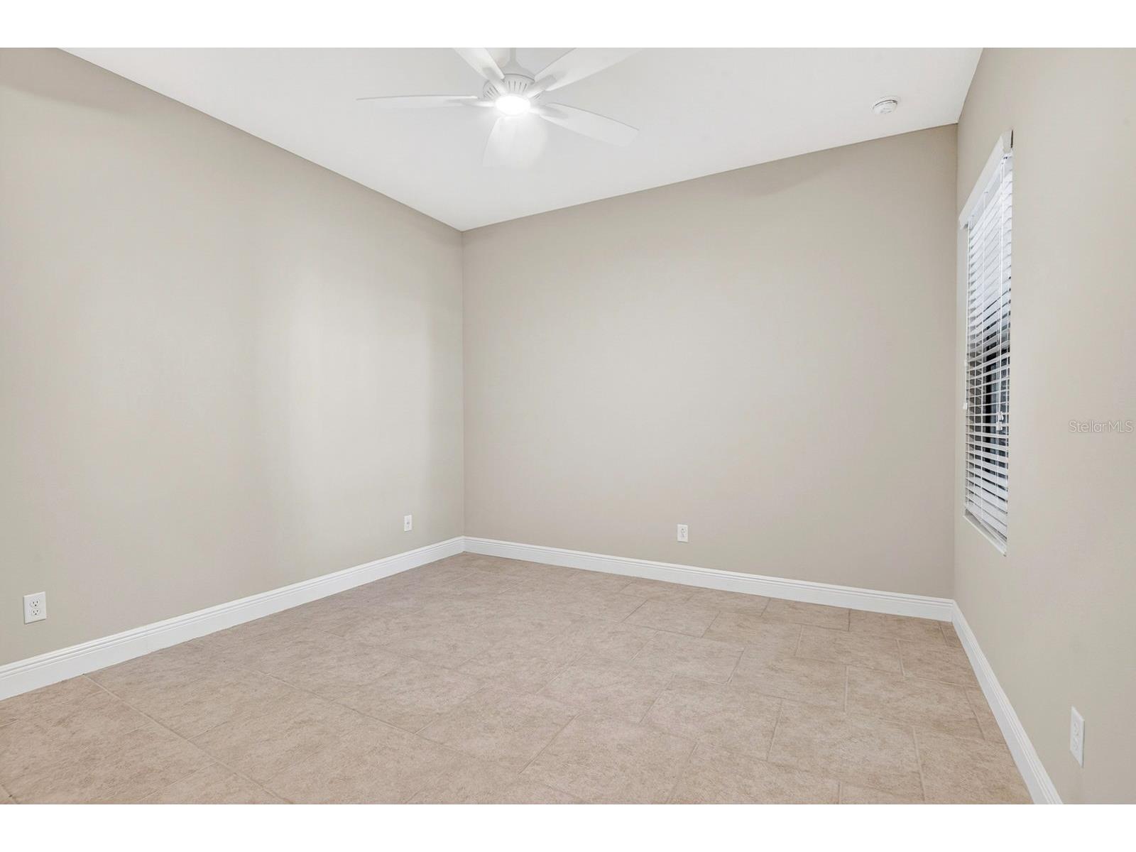 4417 Amalfi Avenue Sarasota FL 34243 A4692042 image31