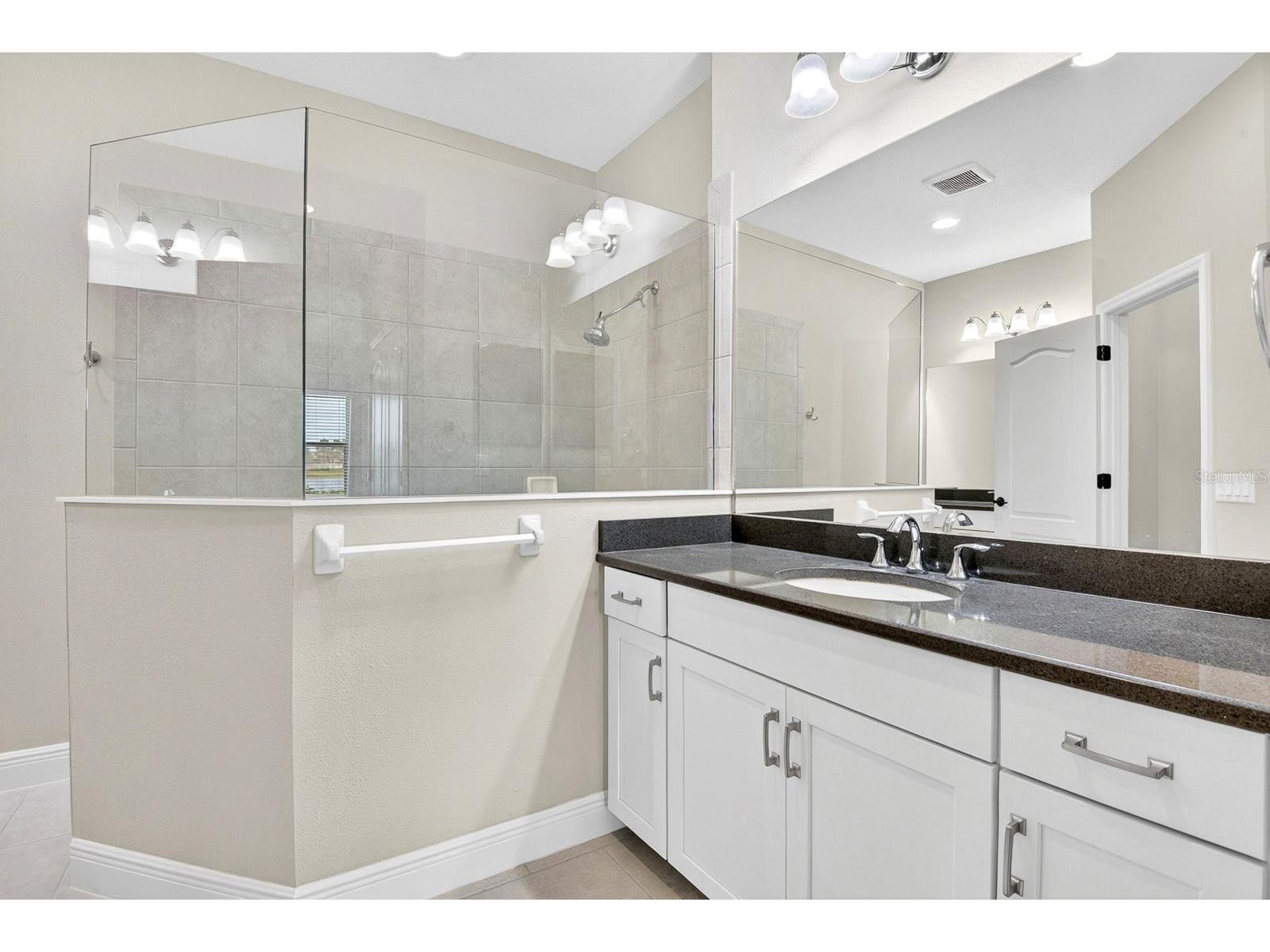 4417 Amalfi Avenue Sarasota FL 34243 A4692042 image42