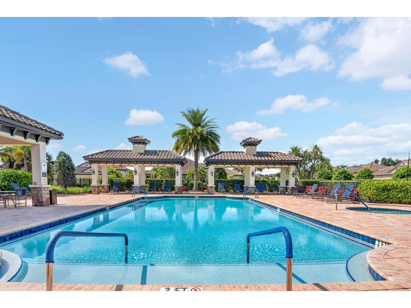 4417 Amalfi Avenue Sarasota FL 34243 A4692042 image51