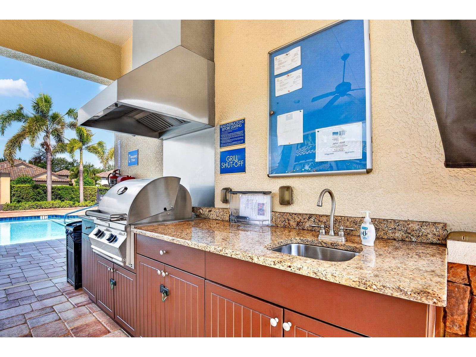 4417 Amalfi Avenue Sarasota FL 34243 A4692042 image53