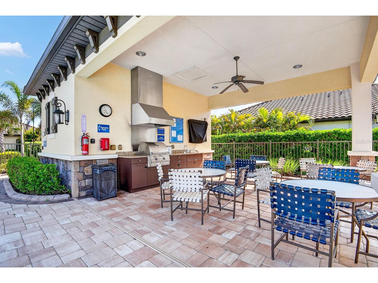 4417 Amalfi Avenue Sarasota FL 34243 A4692042 image54