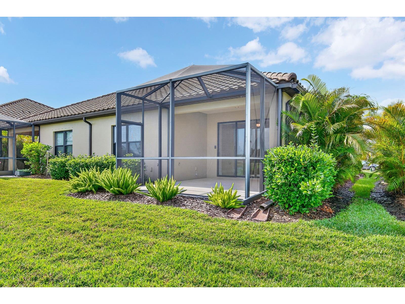 4417 Amalfi Avenue Sarasota FL 34243 A4692042 image63