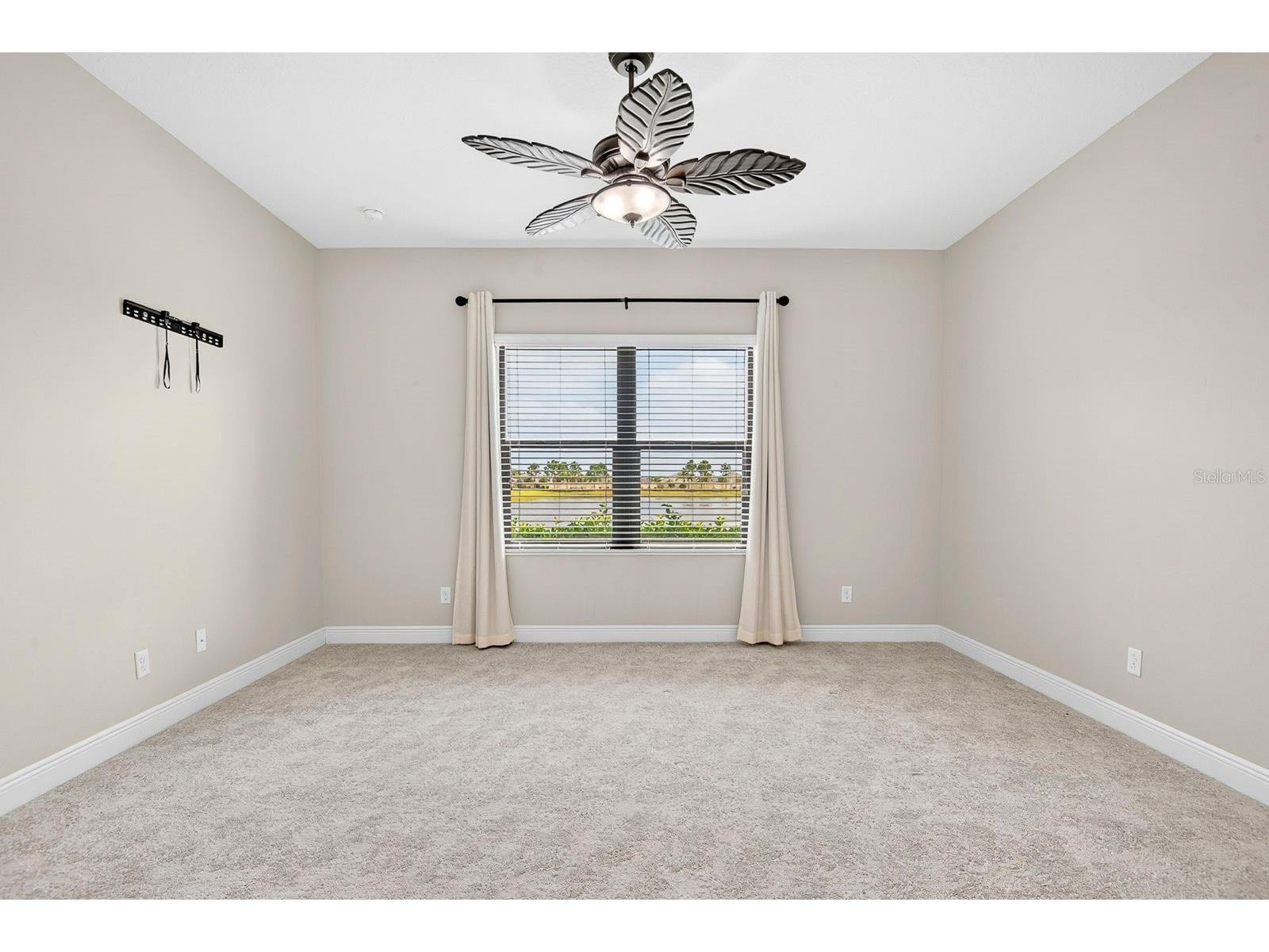 4417 Amalfi Avenue Sarasota FL 34243 A4692042 image7