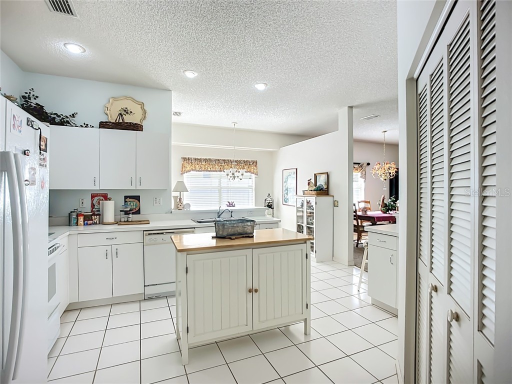 4417 Beauchamp Court Sarasota FL 34243 A4671238 image21