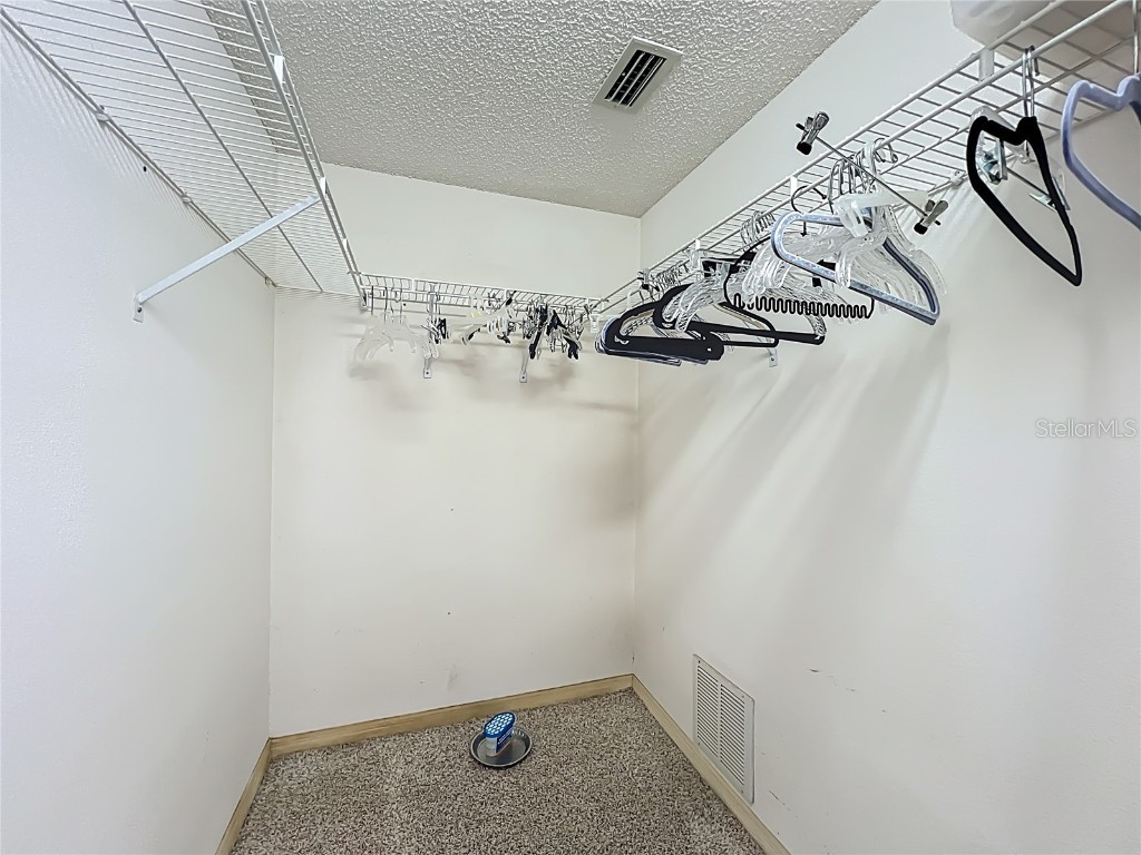 4417 Beauchamp Court Sarasota FL 34243 A4671238 image29