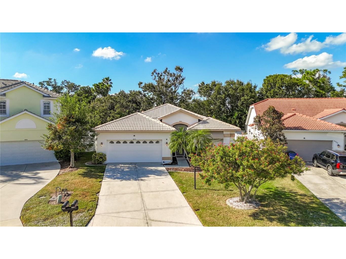 4417 Beauchamp Court Sarasota FL 34243 A4671238 image4