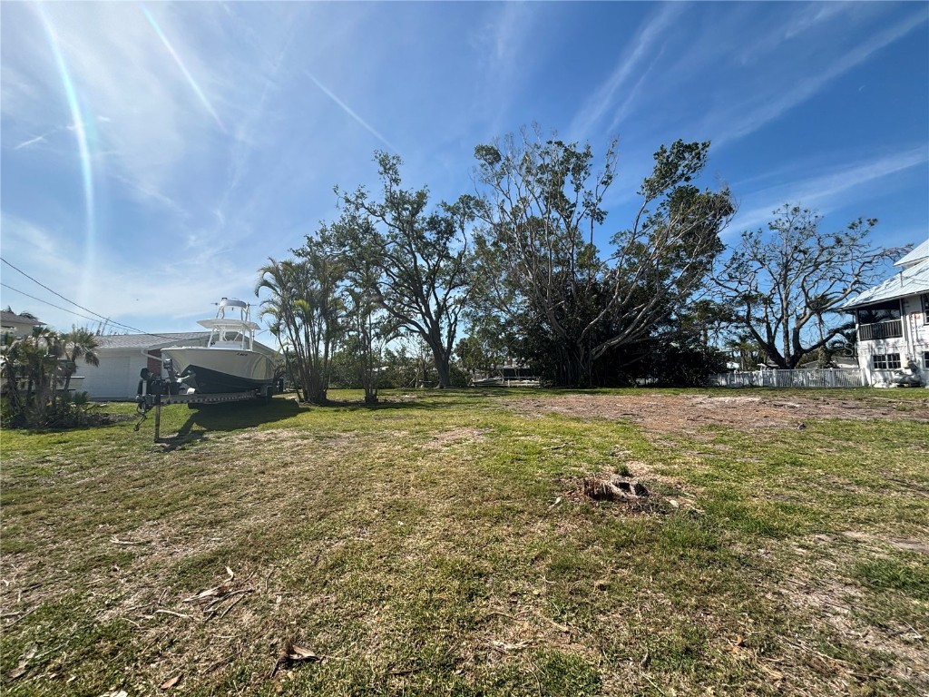 4417 Dolphin Lane Palmetto FL 34221 A4649640 image2