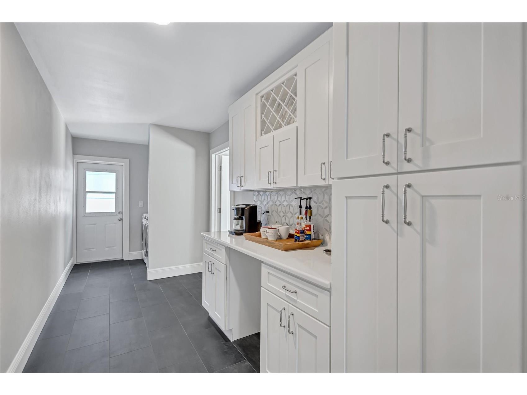 4417 Trout Drive SE Saint Petersburg FL 33705 TB8506927 image8