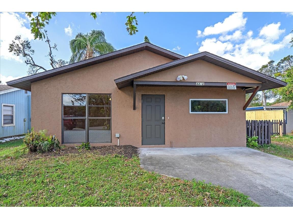 4418 Atlantic Avenue Sarasota FL 34233 A4627467 image1