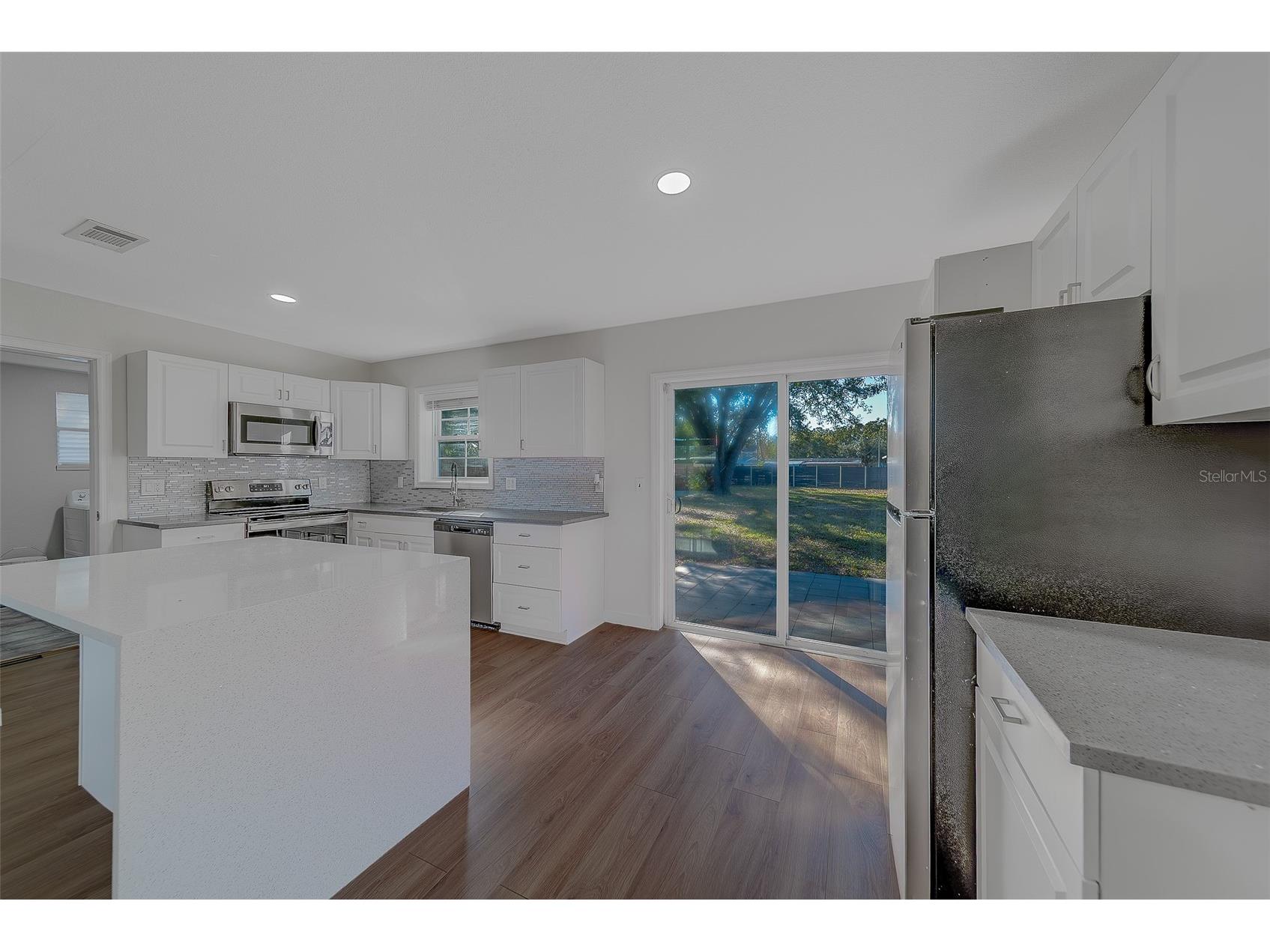 4418 W Prescott Street Tampa FL 33616 TB8425736 image12