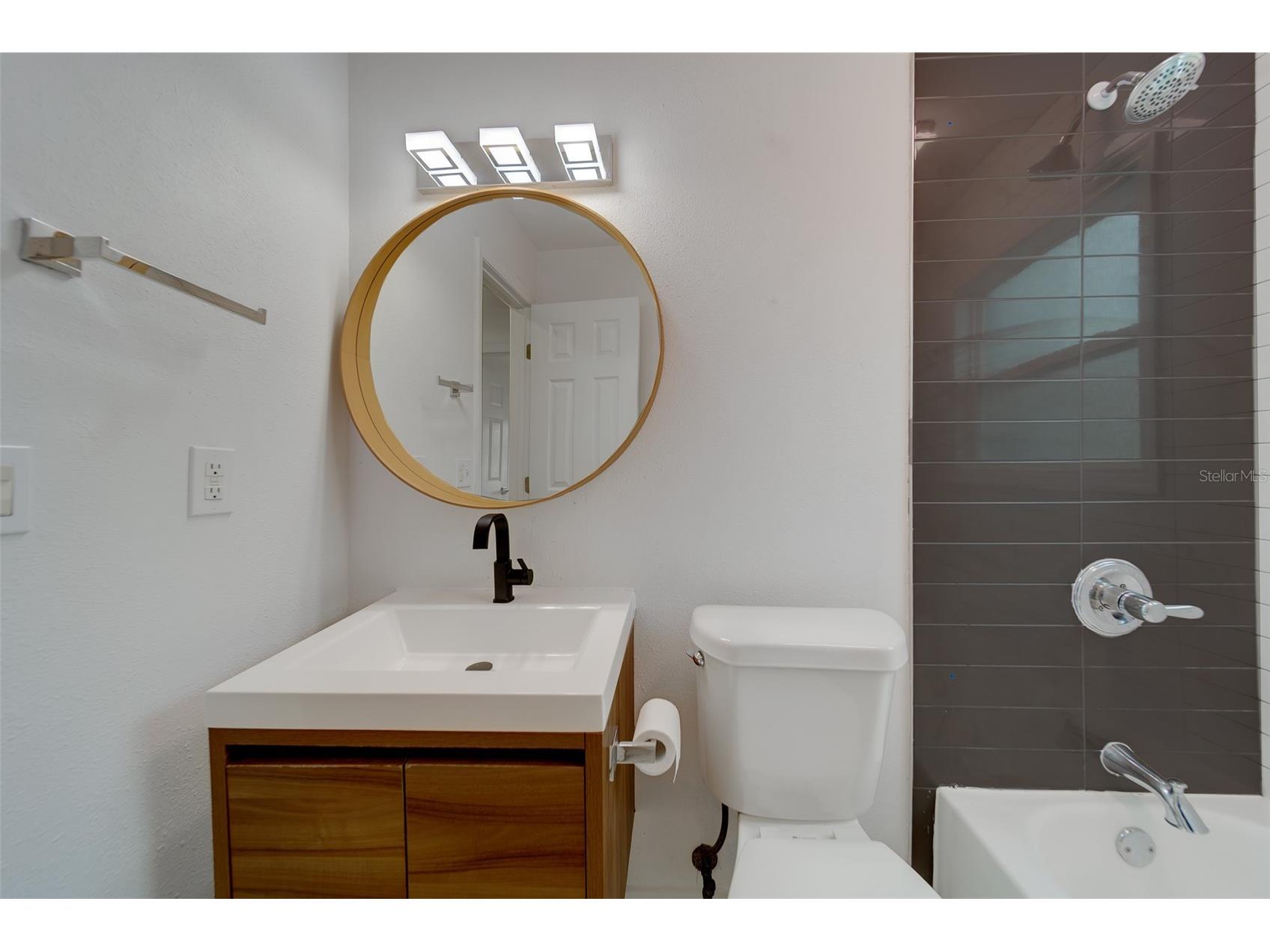 4418 W Prescott Street Tampa FL 33616 TB8425736 image25