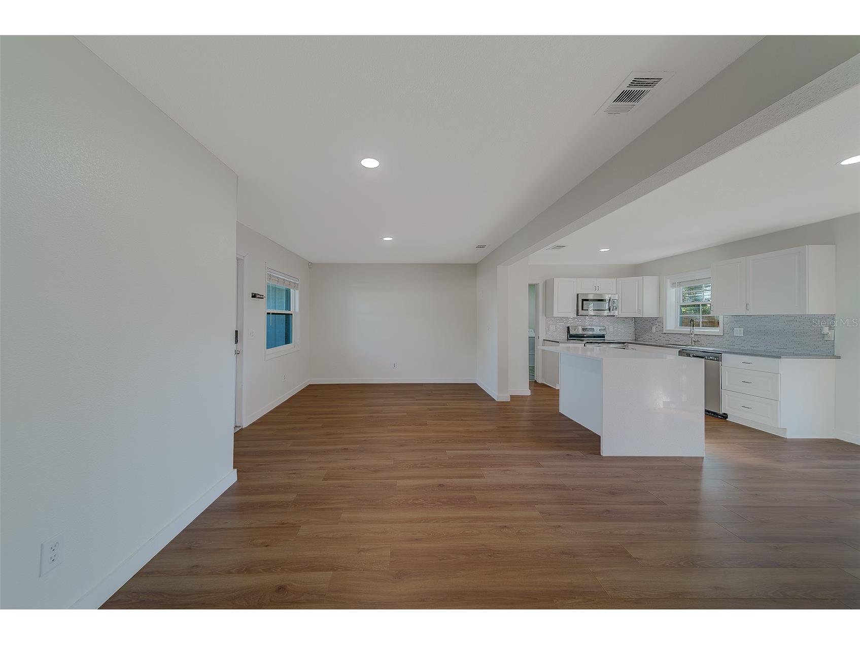 4418 W Prescott Street Tampa FL 33616 TB8425736 image6