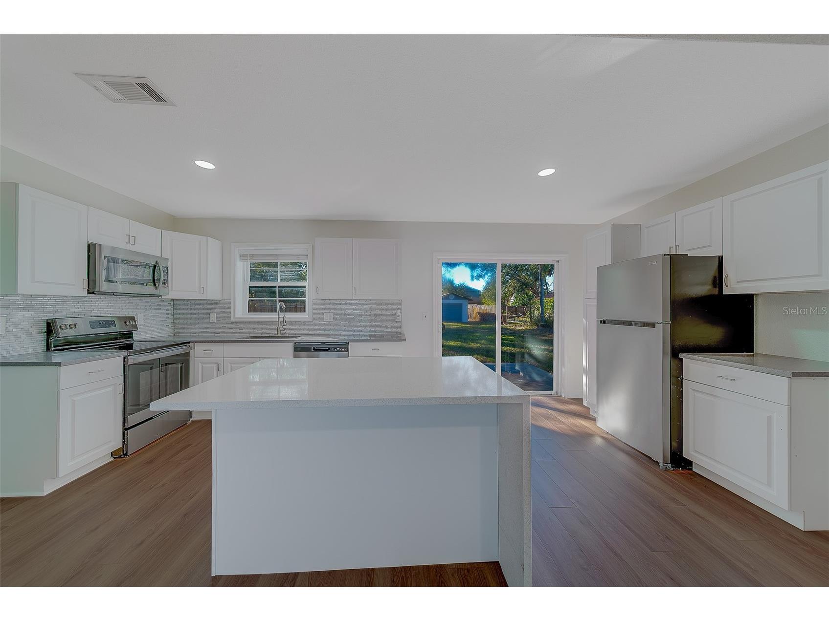 4418 W Prescott Street Tampa FL 33616 TB8425736 image8