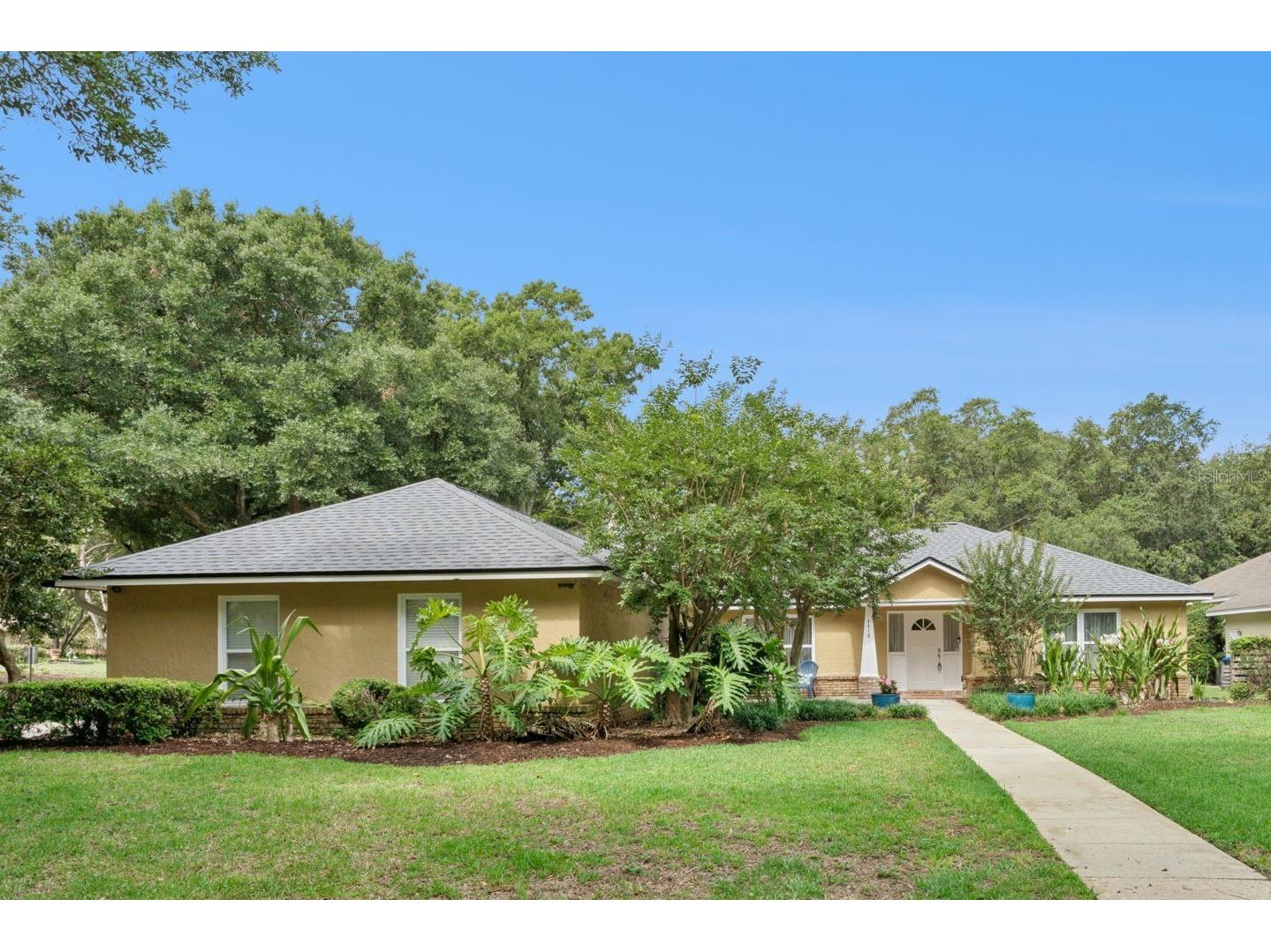 4418 Willow Shade Court Orlando FL 32835 O6408179 image1
