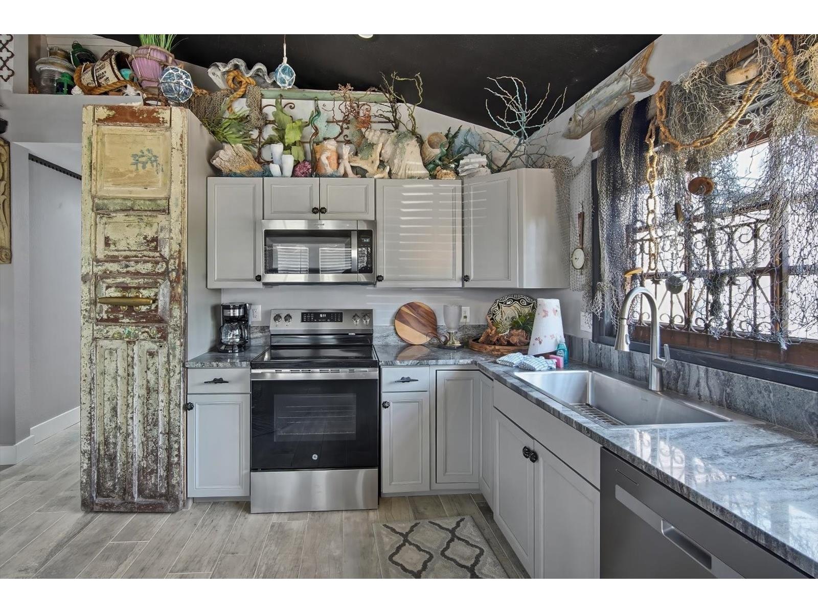 4419 123rd St Court W Cortez FL 34215 A4700181 image12