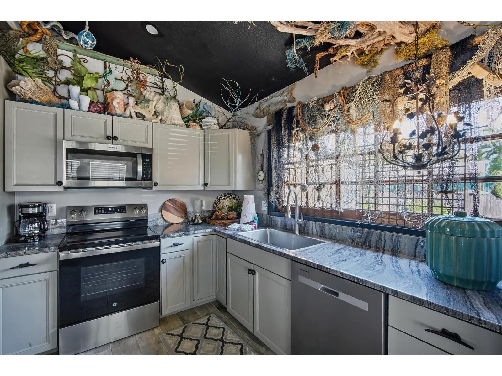 4419 123rd St Court W Cortez FL 34215 A4700181 image13
