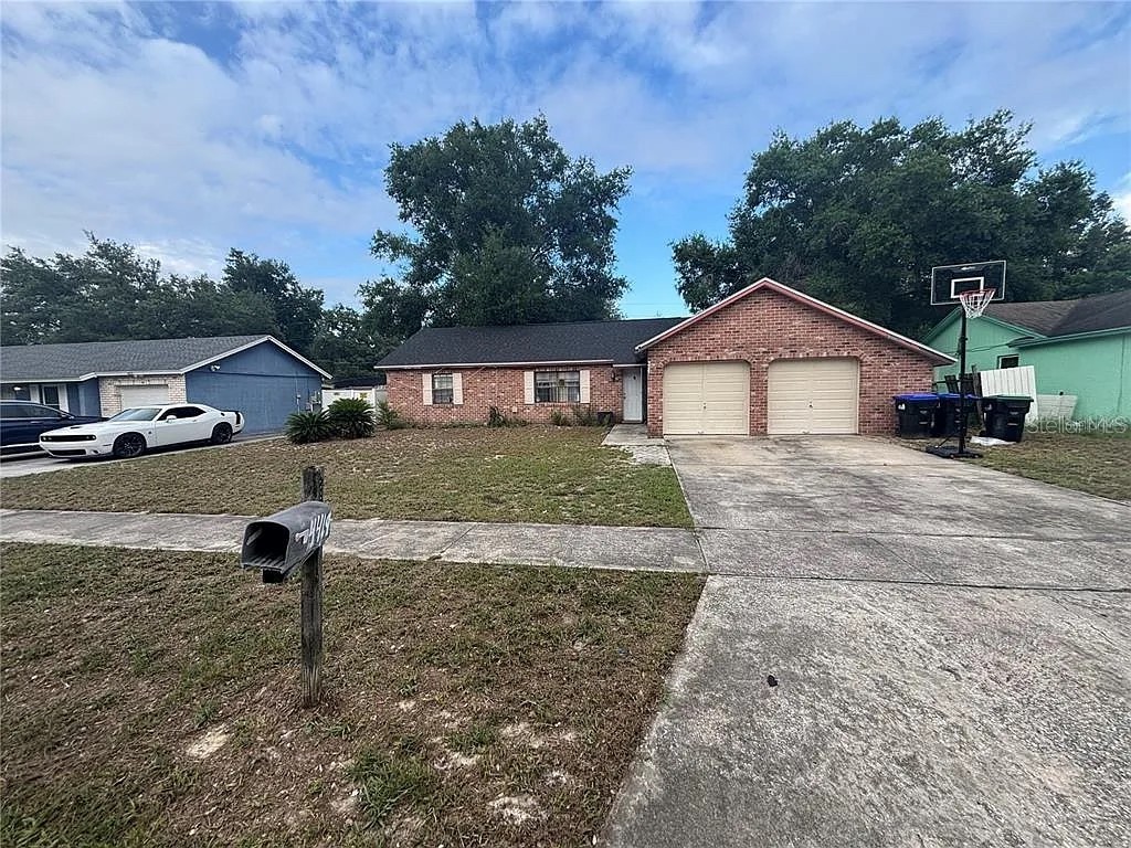 4419 Centennial Drive Orlando FL 32808 O6323828 image1