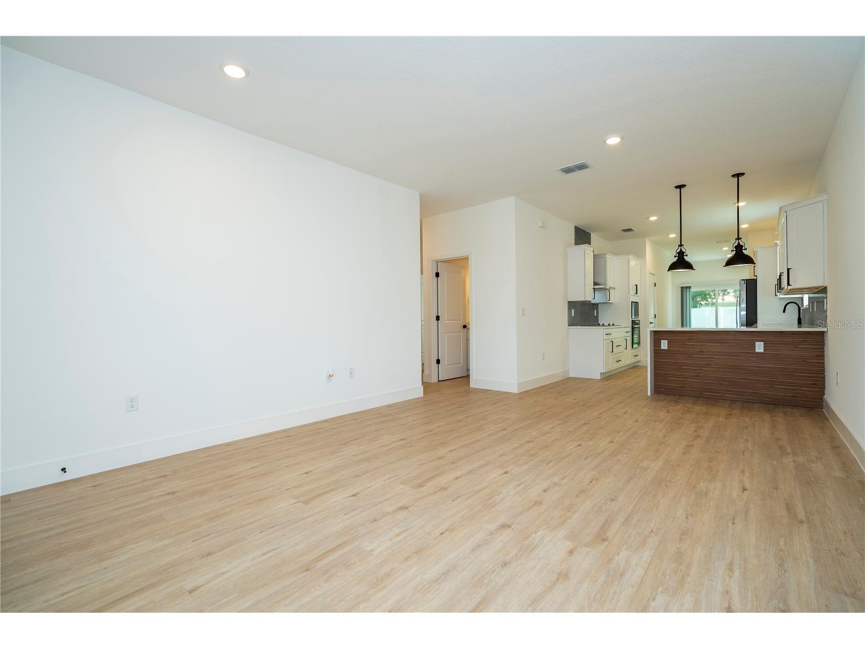 4419 College Drive Orlando FL 32811 O6419998 image14