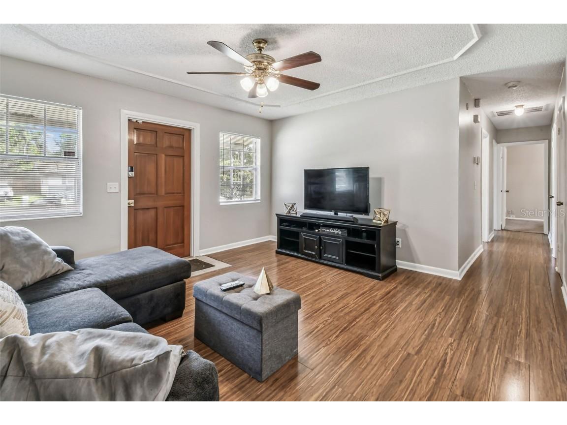 4419 Dolphin Drive Tampa FL 33617 TB8431716 image15